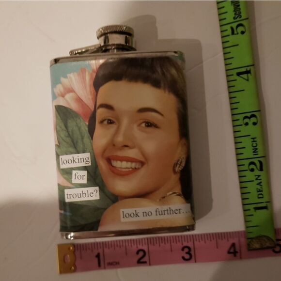 Anne Tainter Flask  - Picture 7 of 7